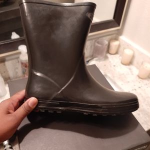 Kenneth Cole Rain Boots